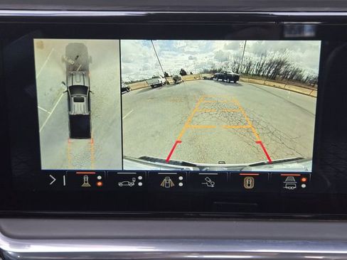 Used 2025 GMC Sierra 2500 Denali Ultimate image 19