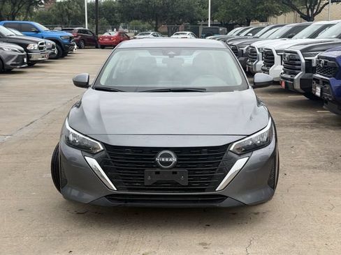 Used 2024 Nissan Sentra S FWD image 2