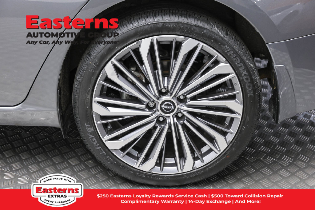 Used 2023 Nissan Altima 2.5 SL AWD/4WD image 9