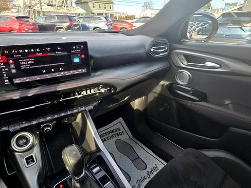 Used 2024 Dodge Hornet R/T Plus image 12