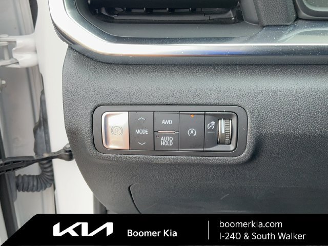 Used 2026 GMC Terrain Elevation AWD/4WD image 18