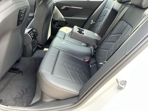 Certified 2025 BMW 530i xDrive w/ Premium Package image 22