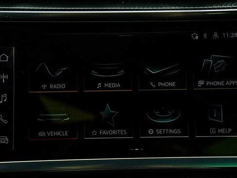 Used 2025 Audi Q3 2.0T Premium image 28