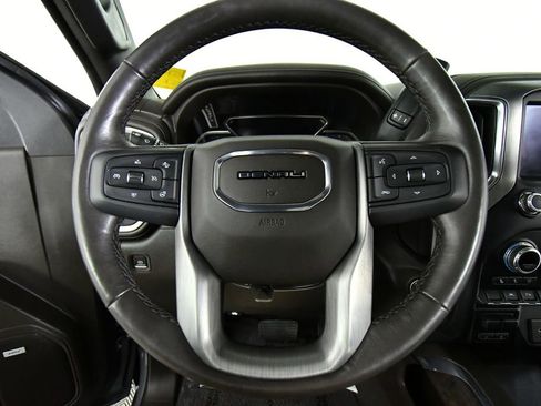 Used 2022 GMC Sierra 1500 Denali w/ Denali Reserve Package AWD/4WD image 2
