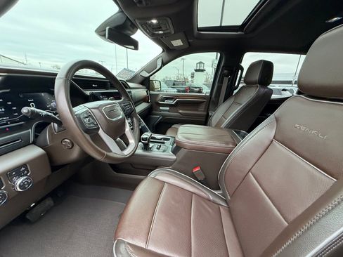 Used 2024 GMC Sierra 1500 Denali image 12