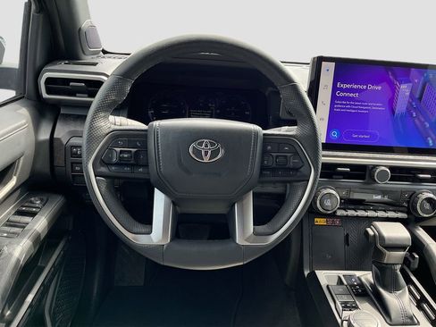 Used 2024 Toyota Tacoma Limited w/ Limited Package (LT) AWD/4WD image 11
