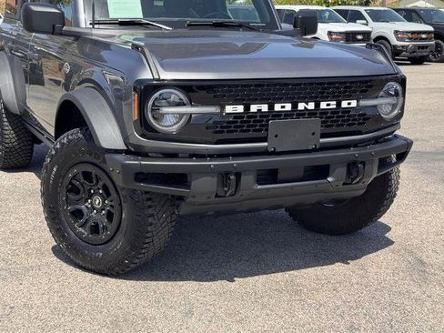 Certified 2024 Ford Bronco Wildtrak AWD/4WD image 3