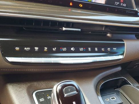 Used 2022 Cadillac Escalade Premium Luxury w/ LPO, Radiant Package AWD/4WD image 22
