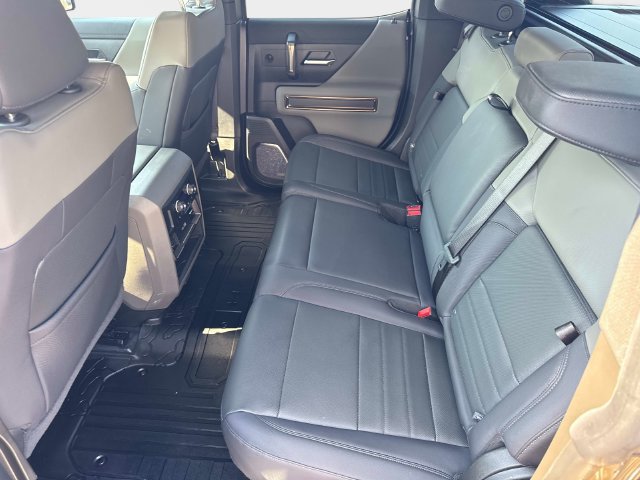 Used 2025 GMC Hummer EV 3X w/ Extreme Off-Road Package AWD/4WD image 12
