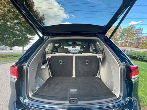 Certified 2021 Volkswagen Atlas SE w/ Panoramic Sunroof Package image 24