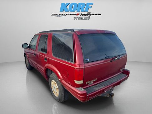 Used 1996 Oldsmobile Bravada AWD image 4