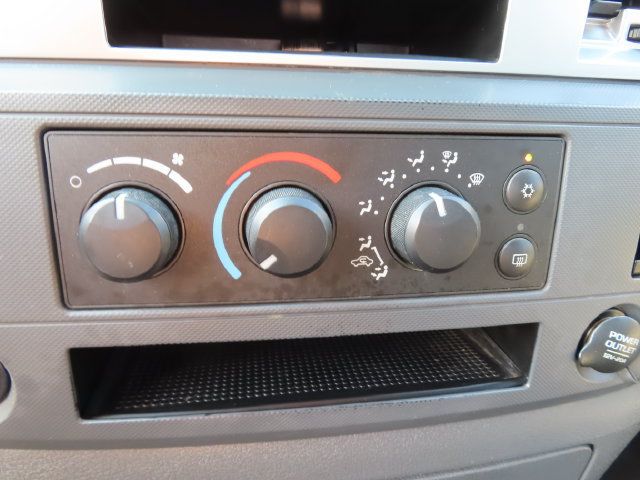 Used 2007 Dodge Ram 3500 Truck SLT w/ Trailer Tow Group AWD/4WD image 27