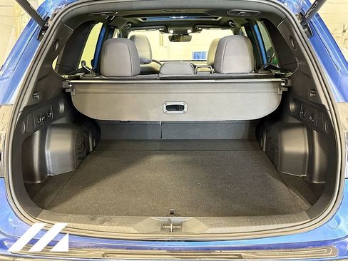 Used 2026 Subaru Forester Premium image 27