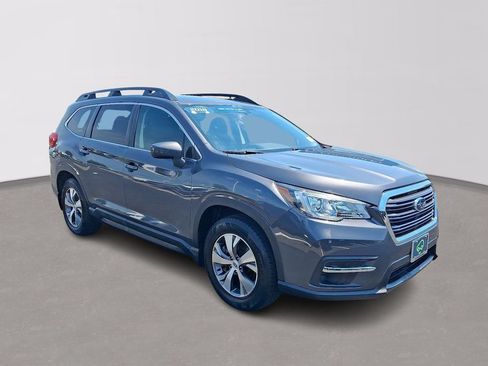 Used 2019 Subaru Ascent Premium w/ Popular Package #4 AWD/4WD image 3