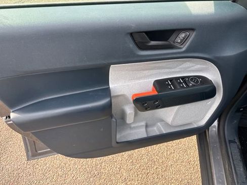 Used 2023 Ford Maverick XLT w/ XLT Luxury Package image 6