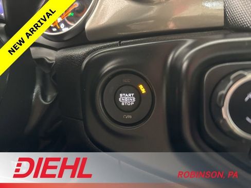 Used 2023 Jeep Wrangler Sahara image 25