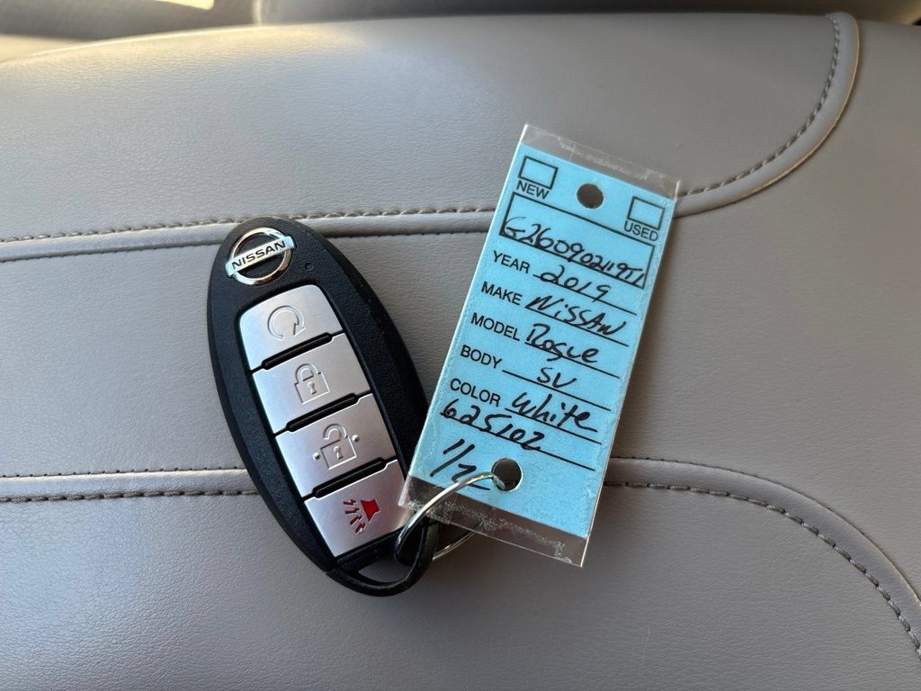 Used 2019 Nissan Rogue Sport SV w/ All-Weather Package AWD/4WD image 31
