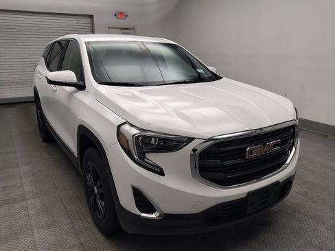 Used 2021 GMC Terrain SLE image 13