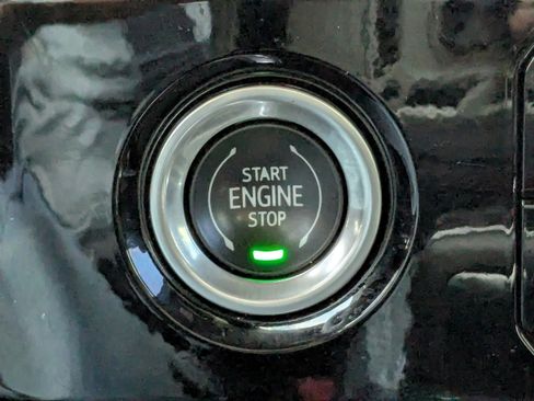 Used 2022 Chevrolet Silverado 1500 RST w/ Protection Package image 28