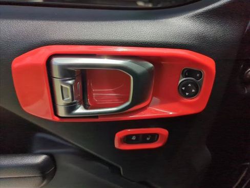 Used 2021 Jeep Wrangler Unlimited Sport AWD/4WD image 21