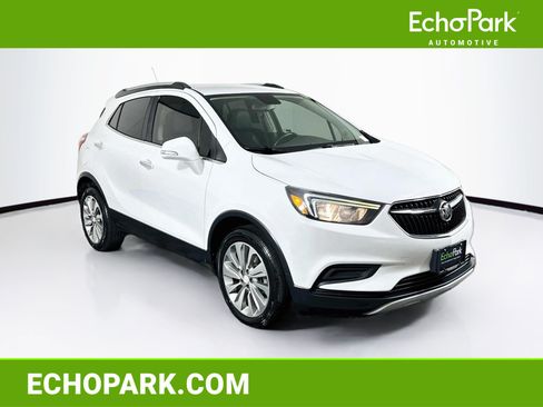 Used 2019 Buick Encore Preferred FWD image 1