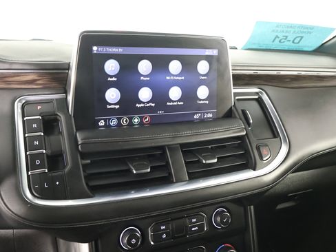 Used 2021 Chevrolet Tahoe Z71 image 25