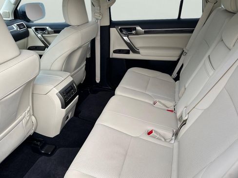 Used 2021 Lexus GX 460 Premium image 5