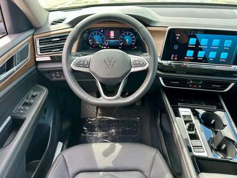 New 2026 Volkswagen Atlas SE AWD/4WD image 16