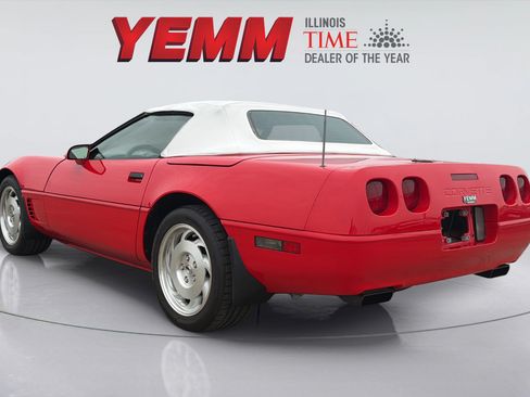 Used 1996 Chevrolet Corvette Convertible RWD image 13