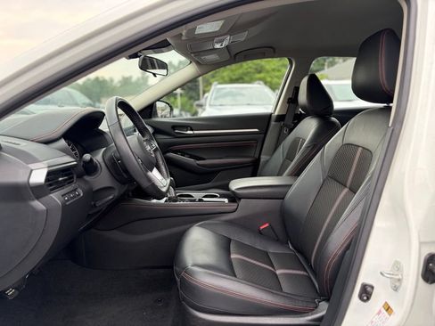 Used 2023 Nissan Altima 2.5 SR FWD image 19