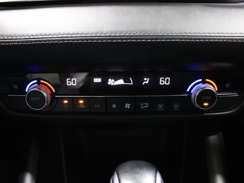 Used 2018 MAZDA MAZDA6 Grand Touring FWD image 16
