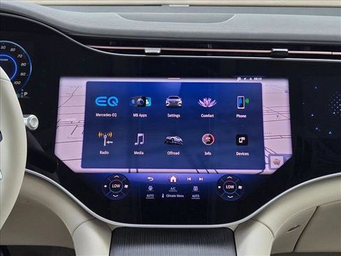 New 2026 Mercedes-Benz EQS 400 4MATIC SUV image 12
