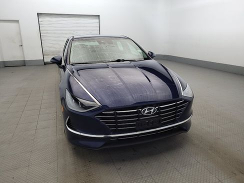 Used 2021 Hyundai Sonata SE w/ Preferred Accessory Package FWD image 14