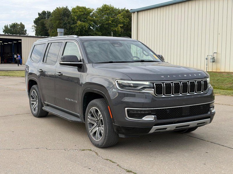 Used 2024 Jeep Wagoneer Series II AWD/4WD image 1
