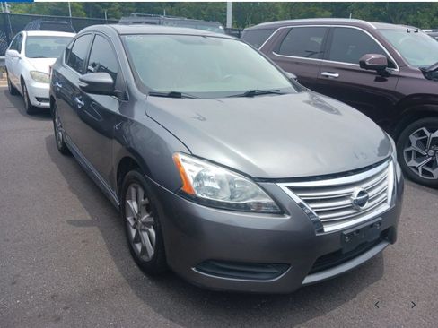 Used 2015 Nissan Sentra SR w/ SR Premium Package FWD image 1