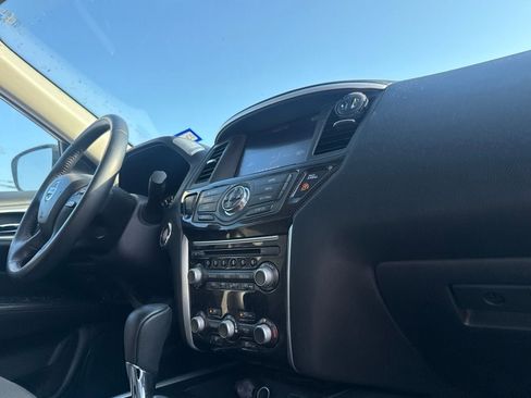 Used 2019 Nissan Pathfinder SV w/ Rock Creek Edition AWD/4WD image 20