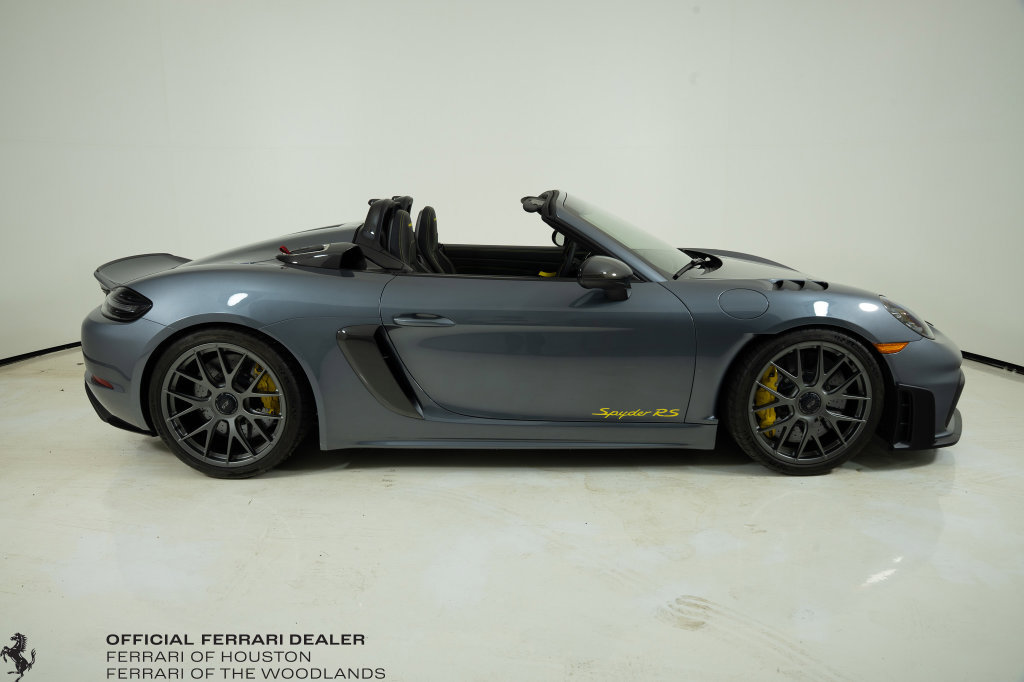 Used 2025 Porsche 718 Boxster Spyder RS RWD image 3