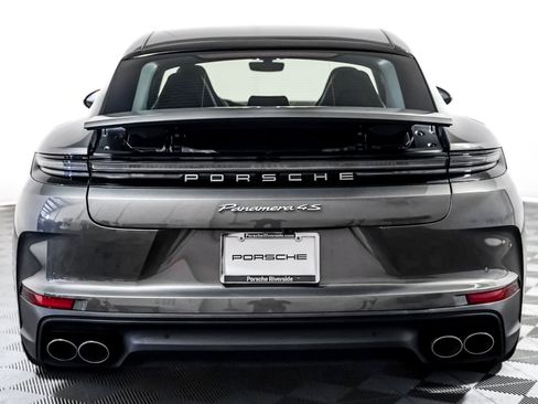 Used 2025 Porsche Panamera 4S image 11