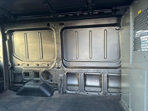 Used 2015 Ford Transit 150 130 Medium Roof image 16