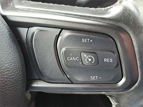 Used 2023 Jeep Wrangler Sport S image 23