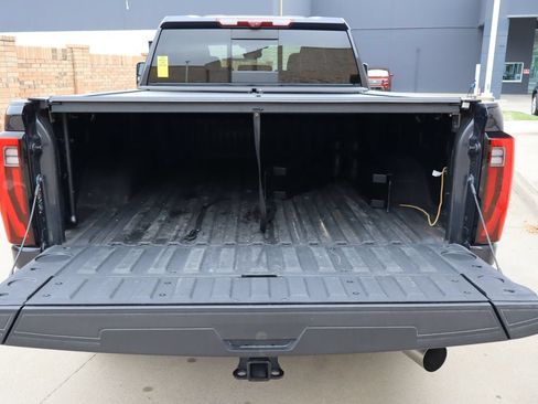 Used 2024 GMC Sierra 2500 Denali Ultimate AWD/4WD image 30