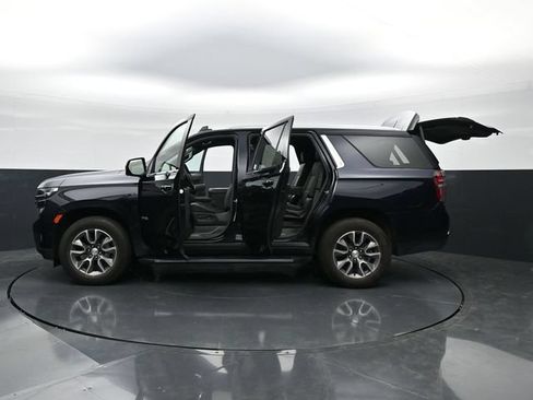 Used 2023 Chevrolet Tahoe LT w/ Luxury Package AWD/4WD image 46