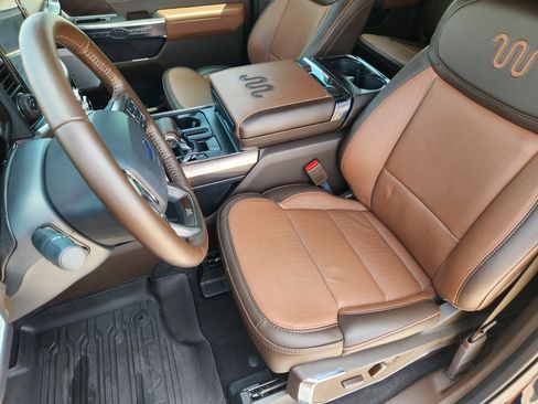 Used 2025 Ford F150 King Ranch w/ FX4 Off-Road Package AWD/4WD image 15