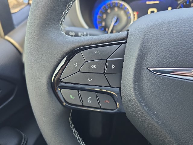 New 2026 Chrysler Pacifica Select w/ S Appearance Package FWD image 23