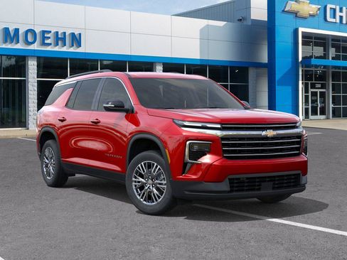 New 2026 Chevrolet Traverse LT w/ Driver Confidence Package AWD/4WD image 7