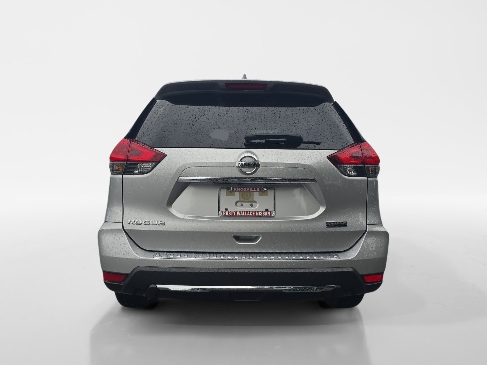 Used 2019 Nissan Rogue S w/ Special Edition Package FWD image 4