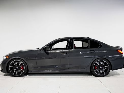 Used 2023 BMW M340i xDrive image 5