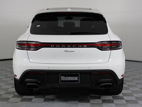 Used 2025 Porsche Macan image 6