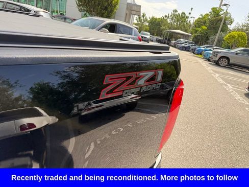 Used 2021 Chevrolet Colorado Z71 AWD/4WD image 14