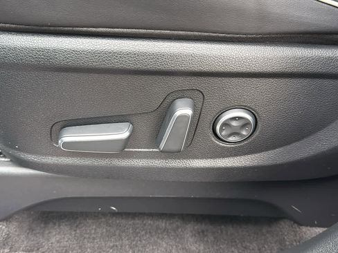 Used 2023 Hyundai Palisade SEL w/ Cargo Package image 13